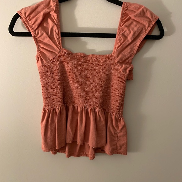 Abercrombie & Fitch smocked cap sleeve top - Picture 2 of 4